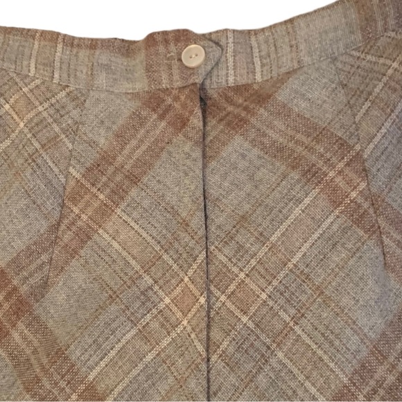 Vintage 70s Handmade Plaid Wool Skirt - Picture 8 of 8